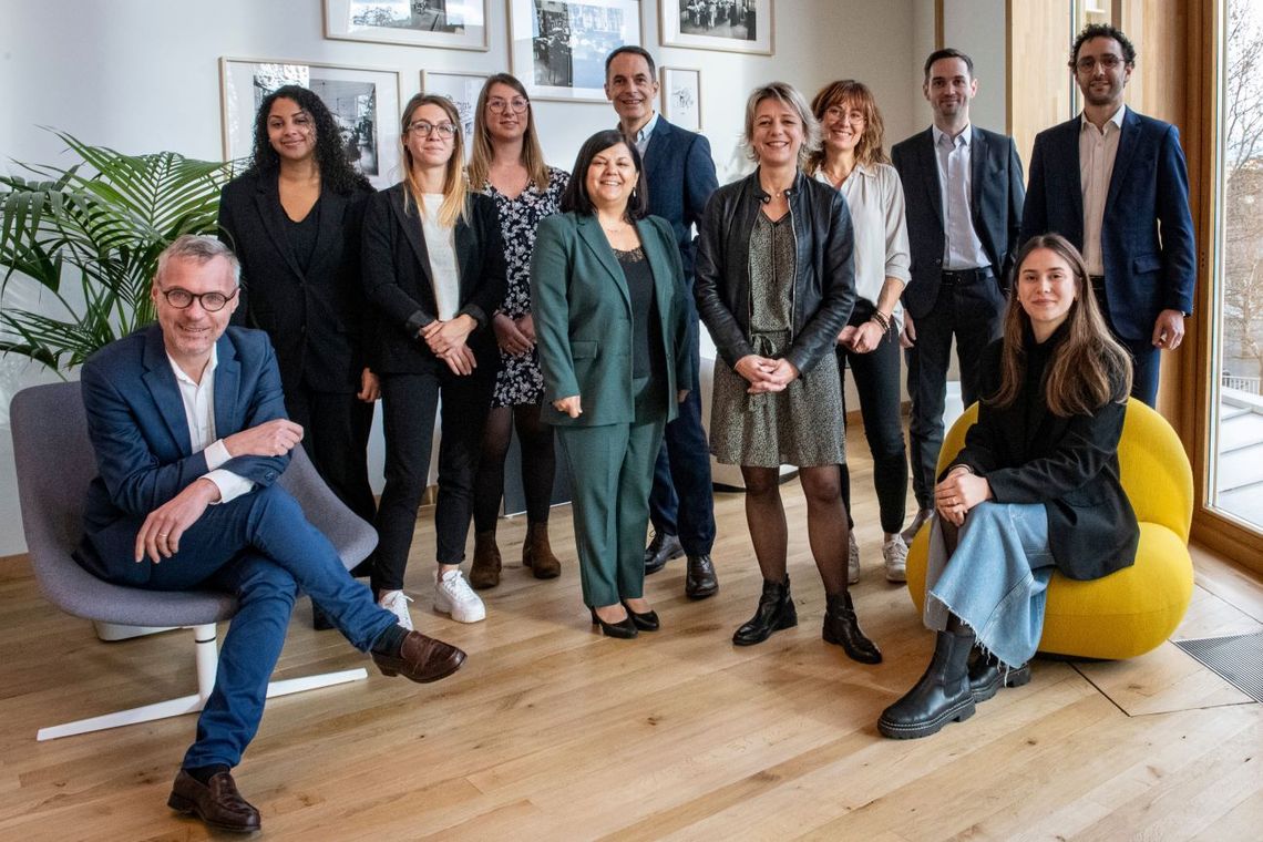 investors relations team